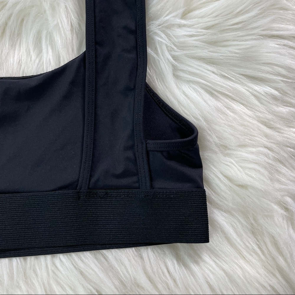 Frankie's Bikinis Dylan Embroidered Top in Black L - Picture 6 of 8